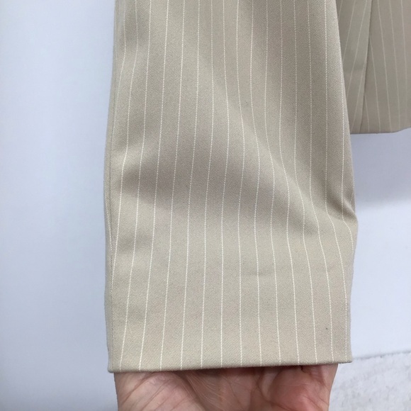 Antonio Melani Classic Tailored Pinstripe Blazer Business Casual Tan Size 6 - Picture 5 of 7